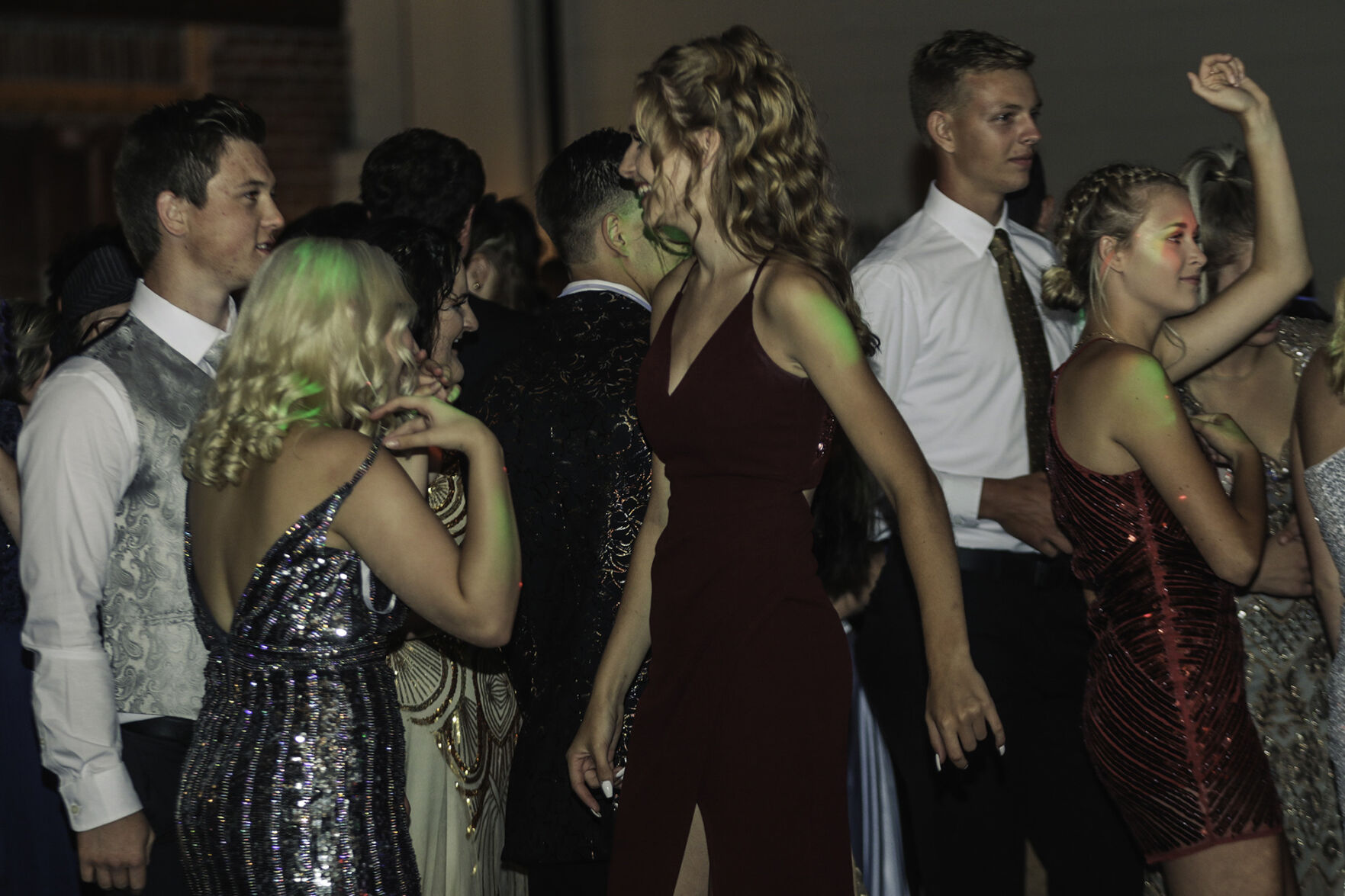 PHOTOS: Weborg 21 Centre Prom